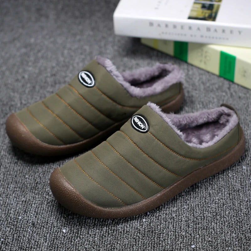 Men's Insulated Slippers for Winter Evenings – Black