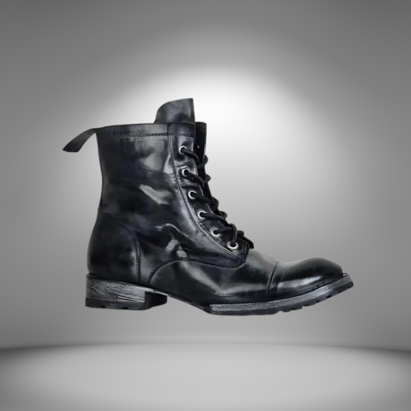 Men's Leather Ankle Boots in Vintage Western Style – Black