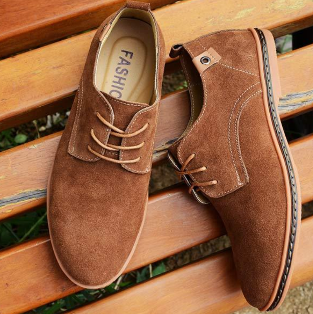 Men's Leather Shoes with Decorative Stitching – Light Brown