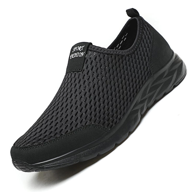 Men's Lightweight Slip-On Mesh Sneakers