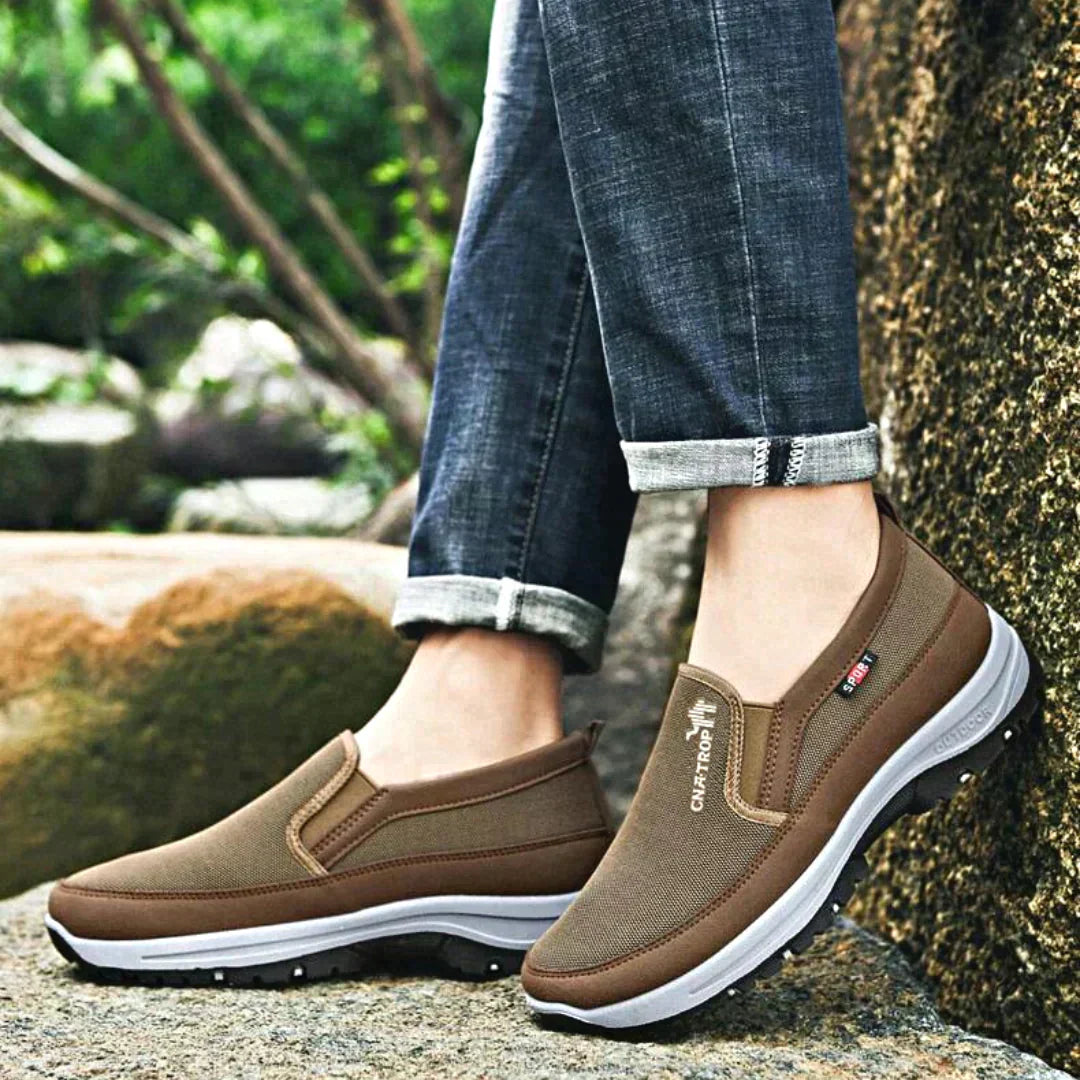 Men's Supportive Hiking Boots with Cushioning
