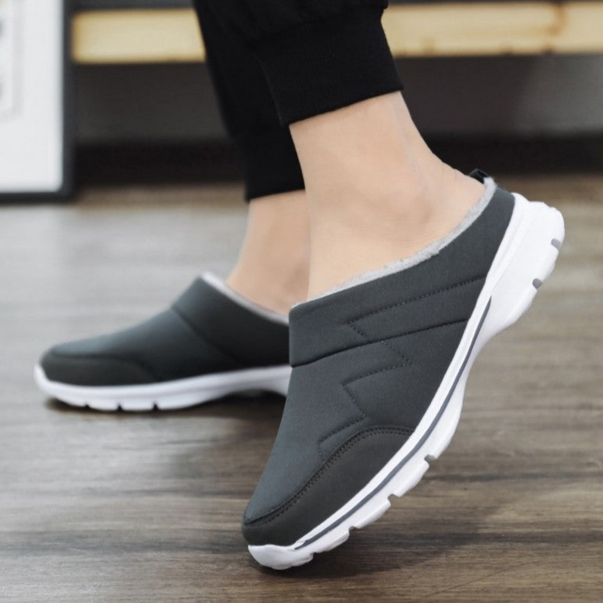 Men's Comfort Slippers with Warm Lining
