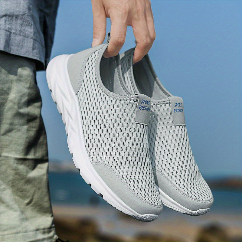 Men's Slip-On Sneakers in Breathable Mesh – Grey