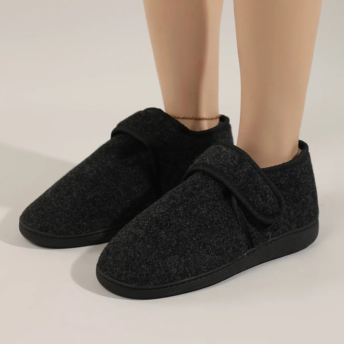 Men's Slippers with a Stable Ankle Strap – Dark Grey