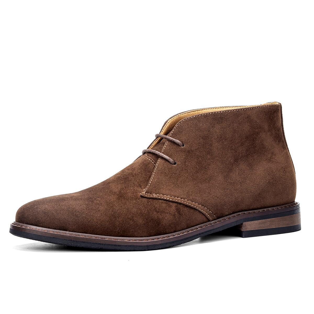 Men's Suede Desert Boots in Vintage Style