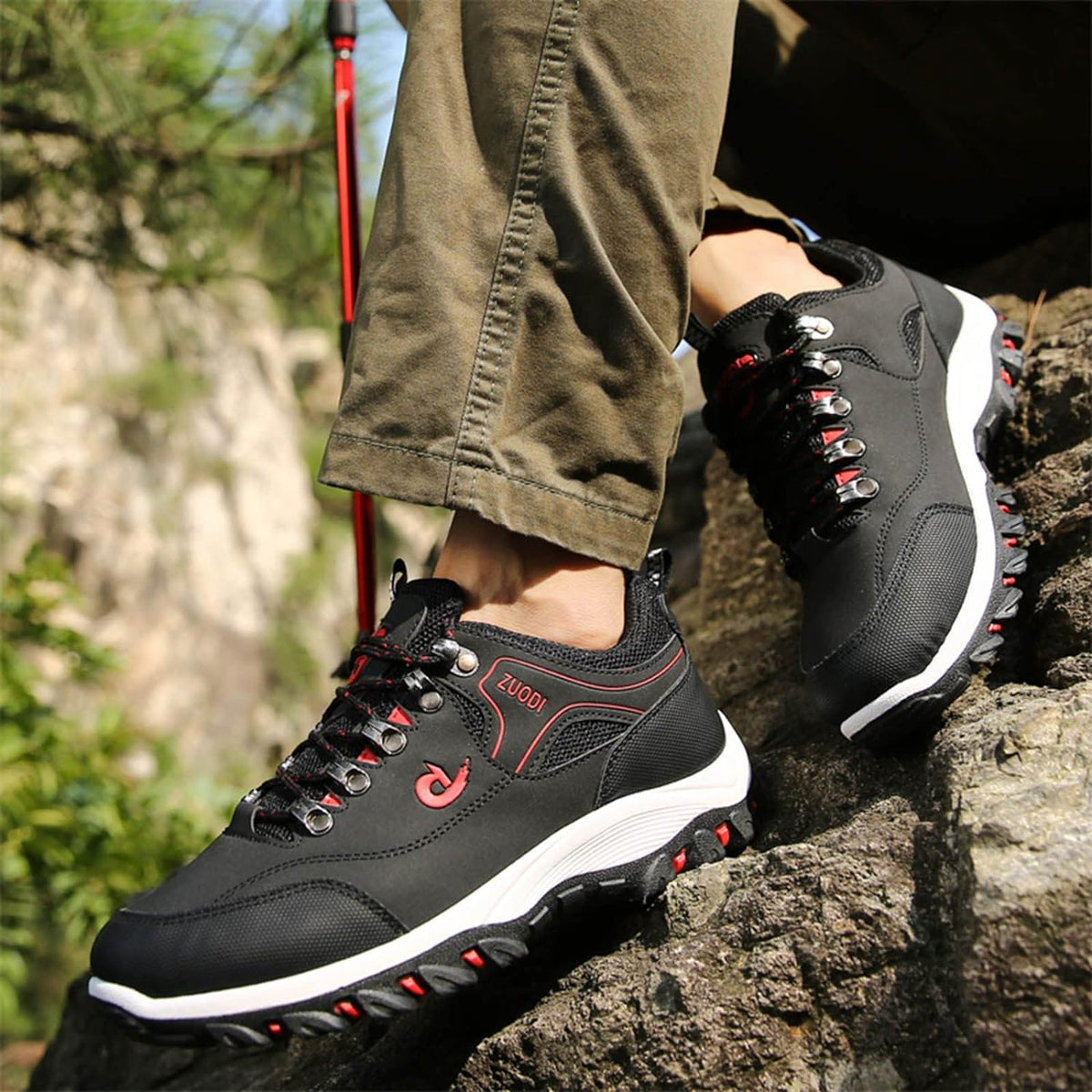 Men's Waterproof Outdoor Shoes with Good Grip