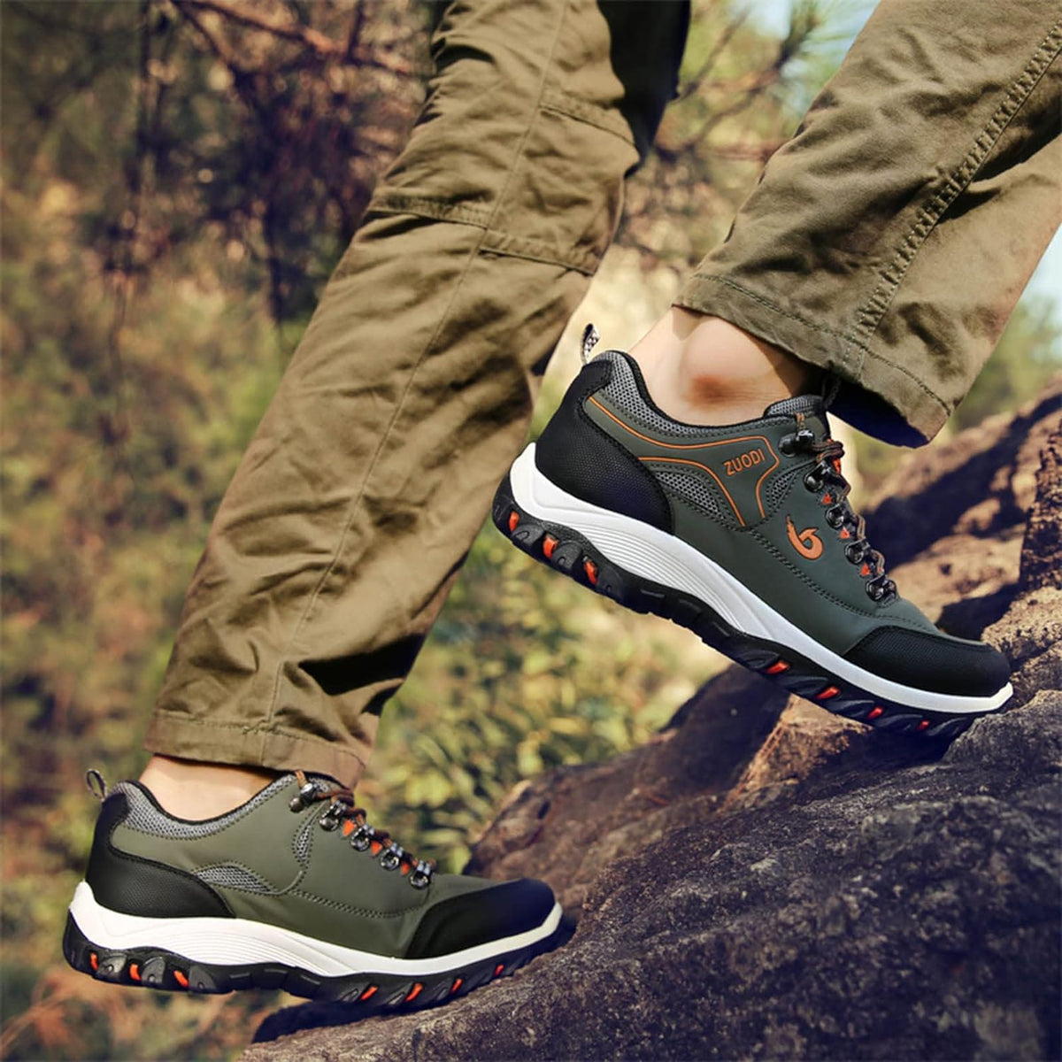 Men's Waterproof Outdoor Shoes with Good Grip