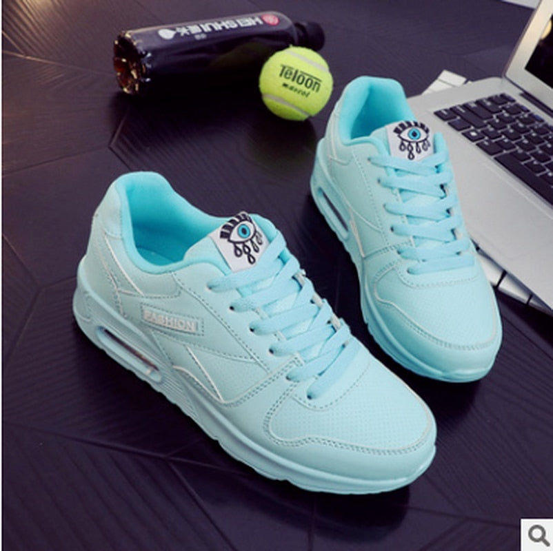 Women's Chunky-Sole Sneakers with Decorative Motif – Light Blue