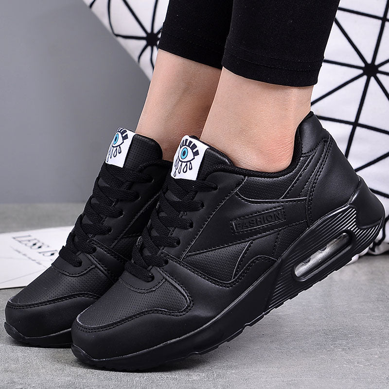 Women's Chunky-Sole Sneakers with Decorative Motif – Black