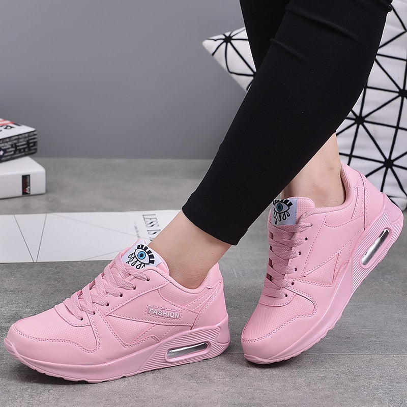 Women's Chunky-Sole Sneakers with Decorative Motif – White