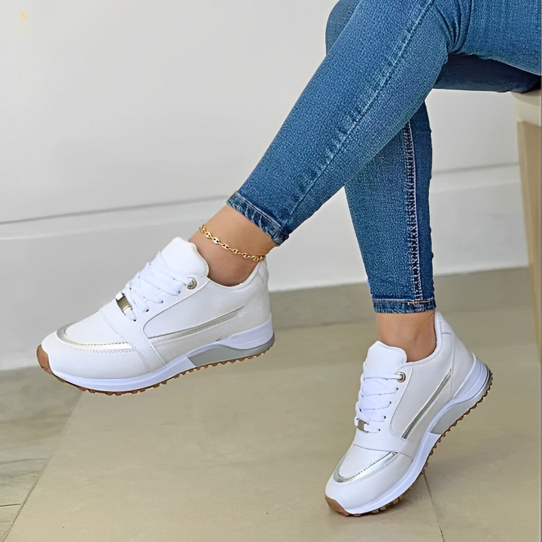 Women's Comfort Sneakers in a Sporty Style – White