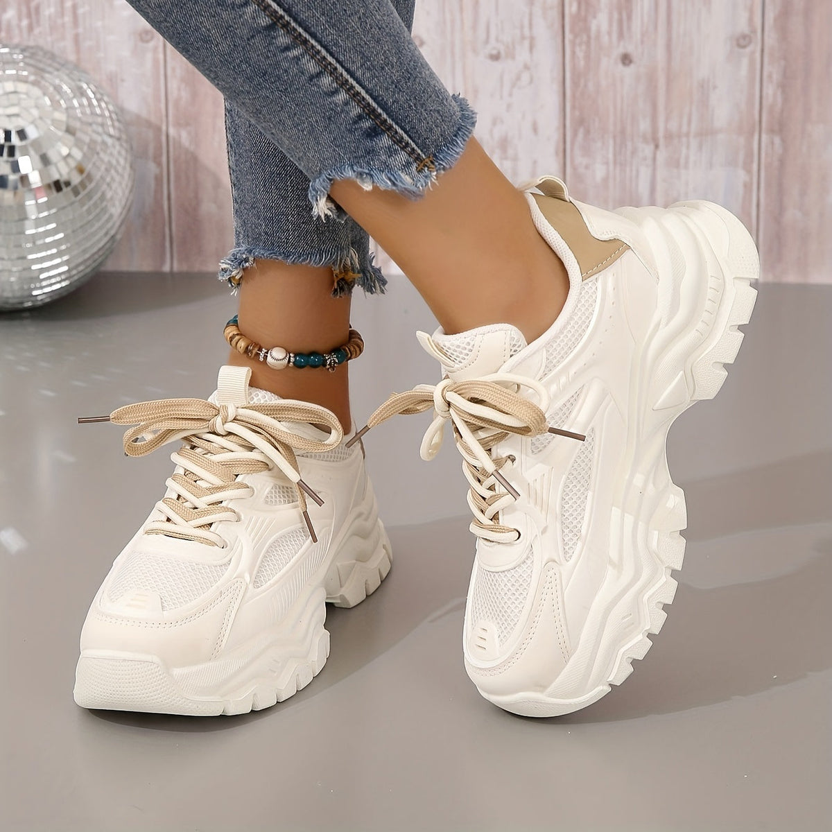 Women's Comfortable Everyday Sneakers