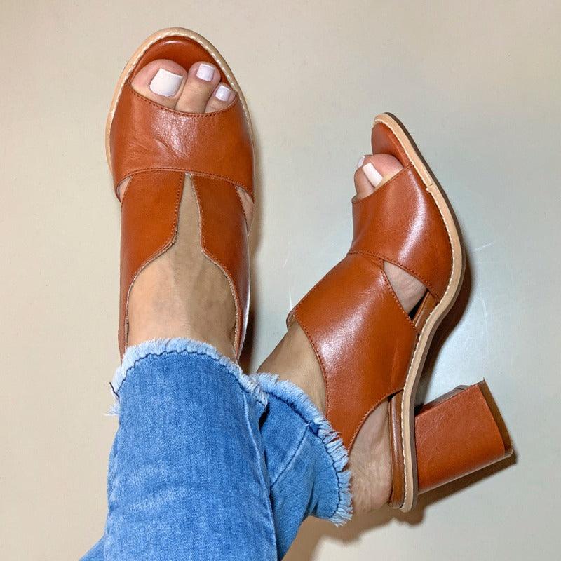 Women's Elegant Block-Heel Sandals with Adjustable Straps – Brown