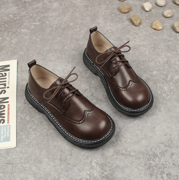 Women's Elegant Brogues with Perforations – Brown