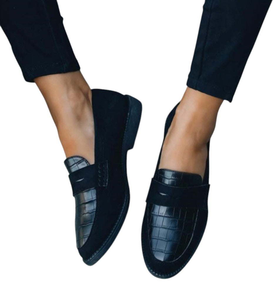 Women's Elegant Loafers with Flexible Sole – Black