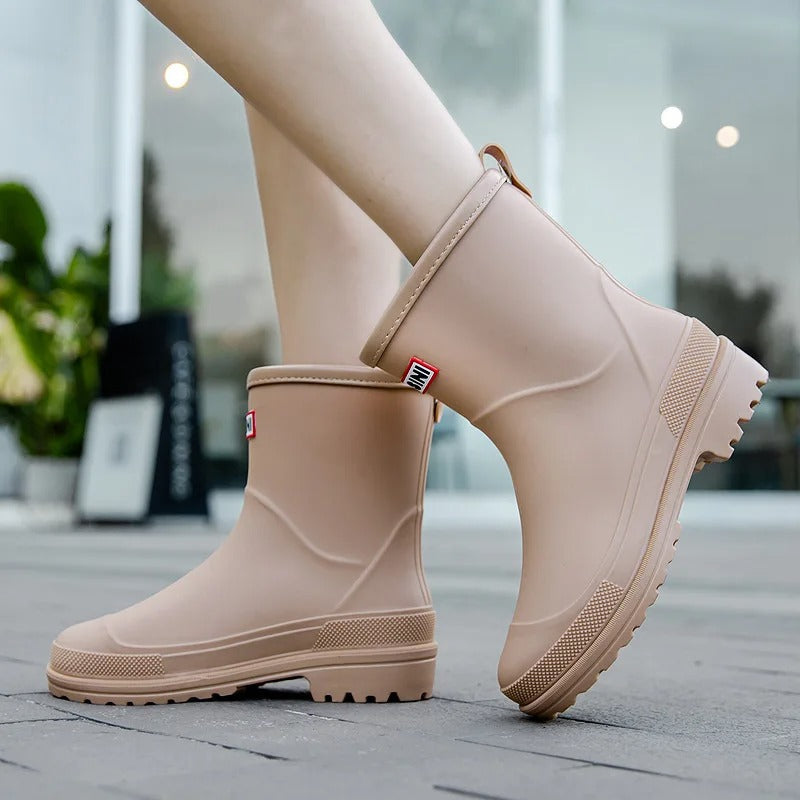 Women's Fashionable Rain Boots, Waterproof and Non-Slip