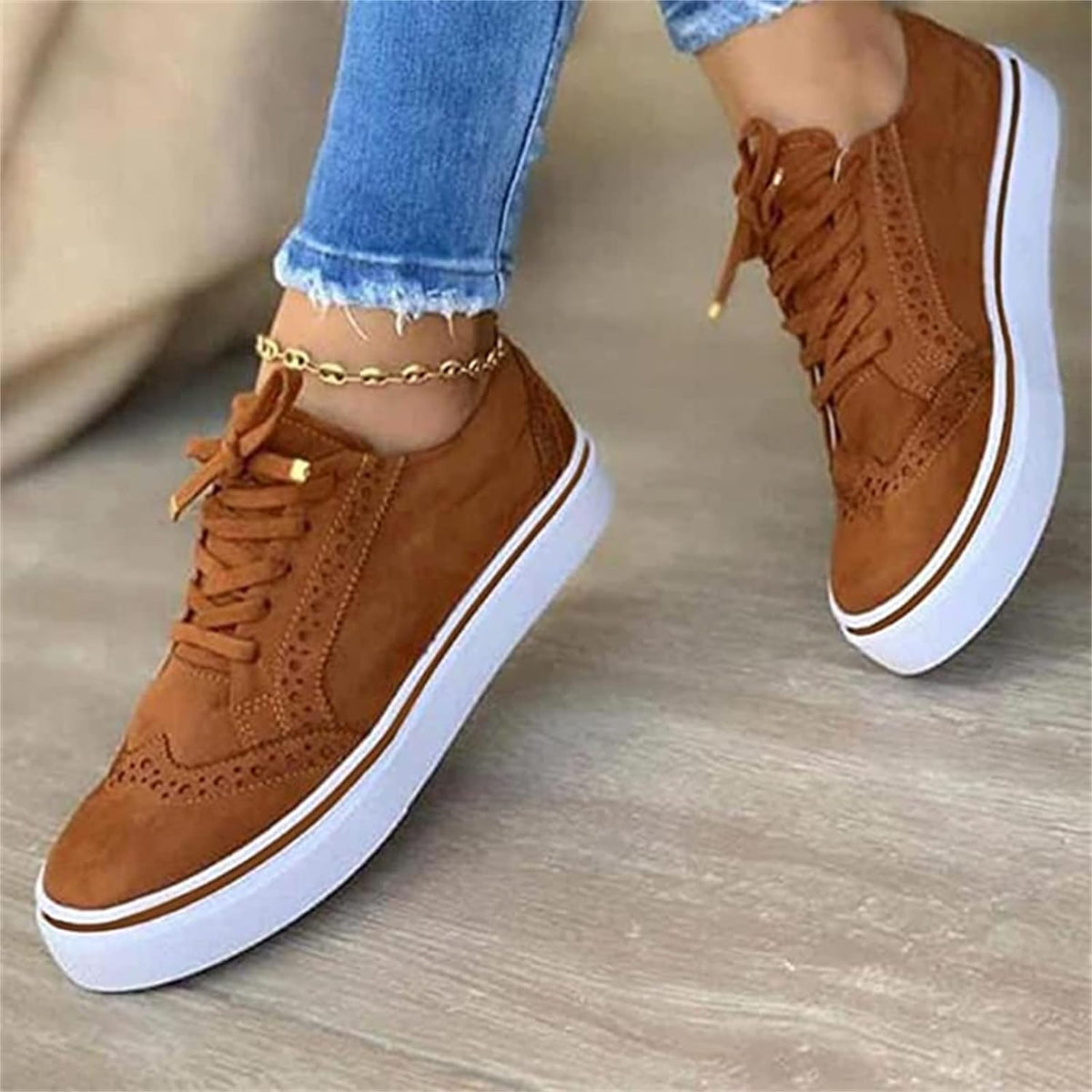 Women's Fashionable Supportive Sneakers – Brown