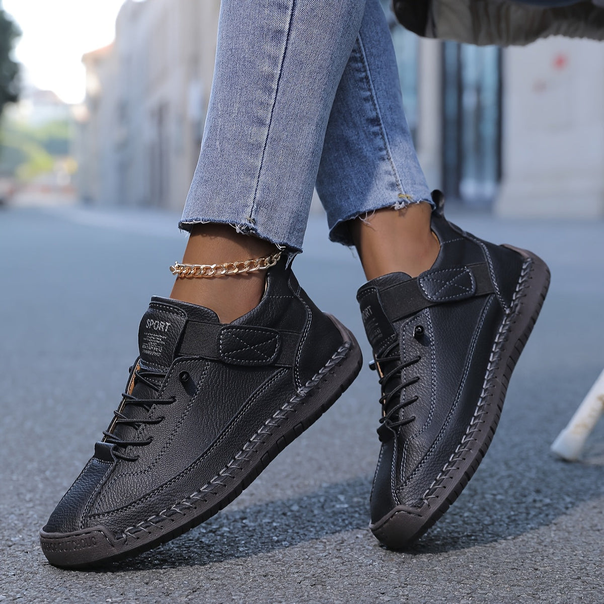 Women's Hand-Stitched Retro-Style Boots – Black