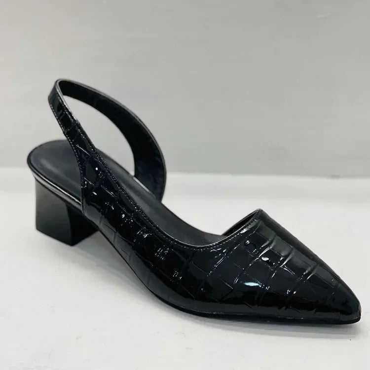 Women's Heeled Pumps with Snakeskin Print – Black