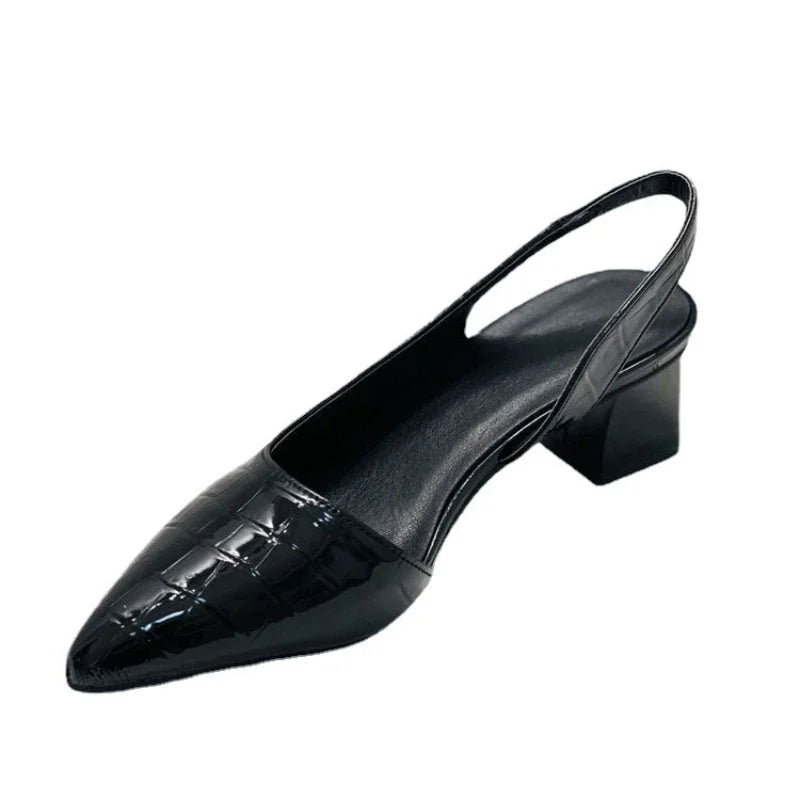 Women's Heeled Pumps with Snakeskin Print – Black