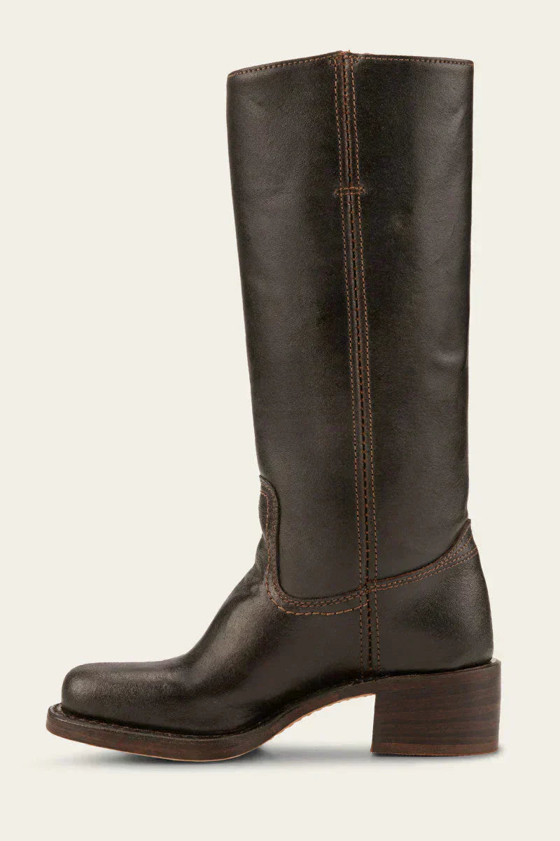 Women's Leather Boots with a Fitted Cut