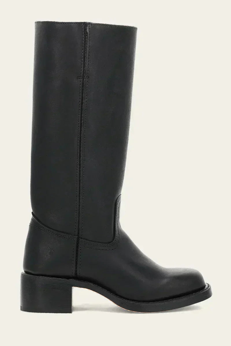 Women's Leather Boots with a Fitted Cut – Black