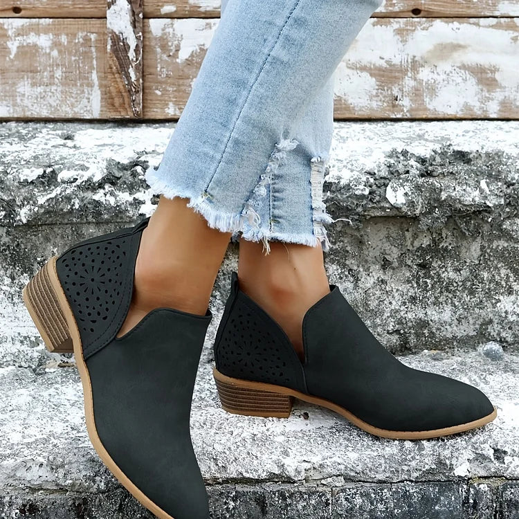 Women's Leather Low-Heel Shoes for Summer – Black