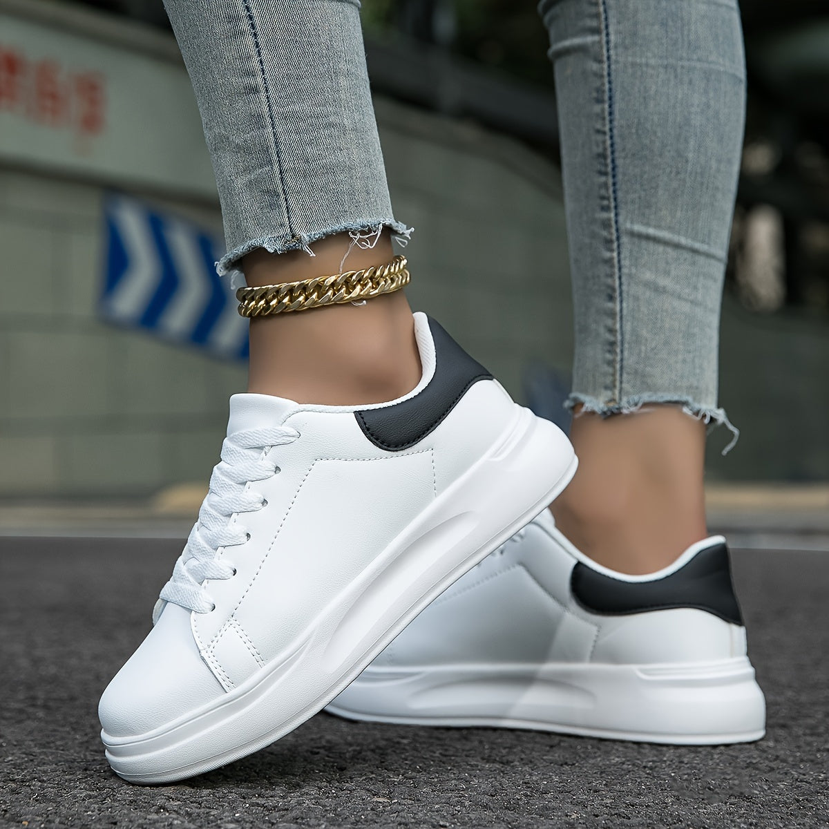 Women's Leather Sneakers with Soft Cushioning – White & Black
