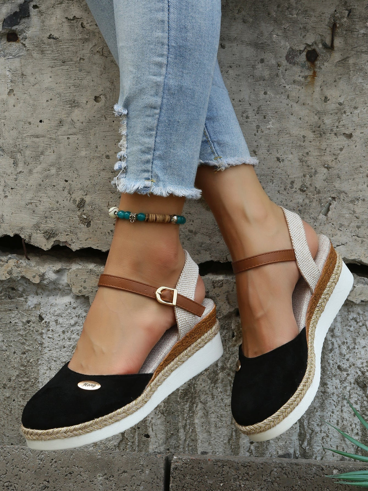 Women's Lightweight Everyday Espadrilles – Black