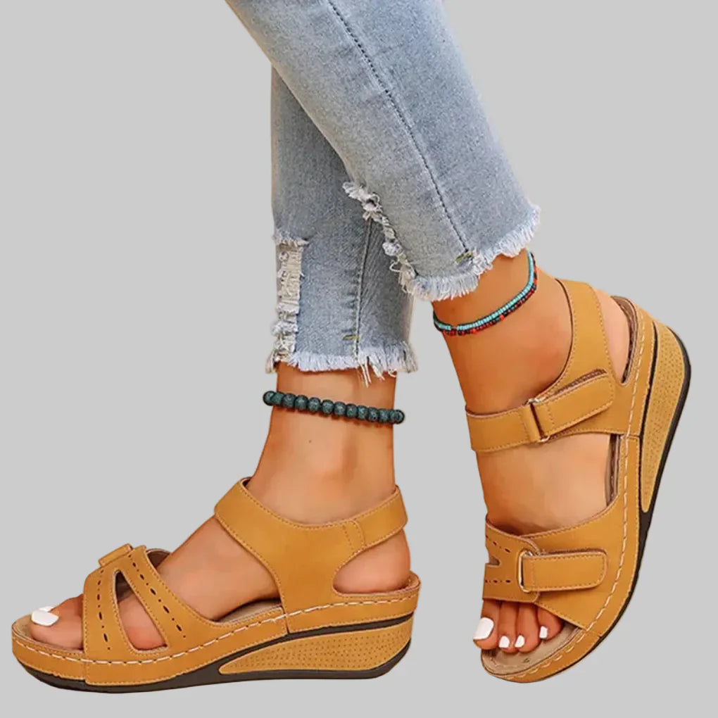 Women's Supportive Sandals with Velcro Fastening – Yellow