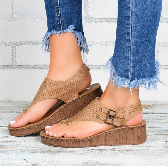 Women's Supportive Sandals with a Modern Look – Brown