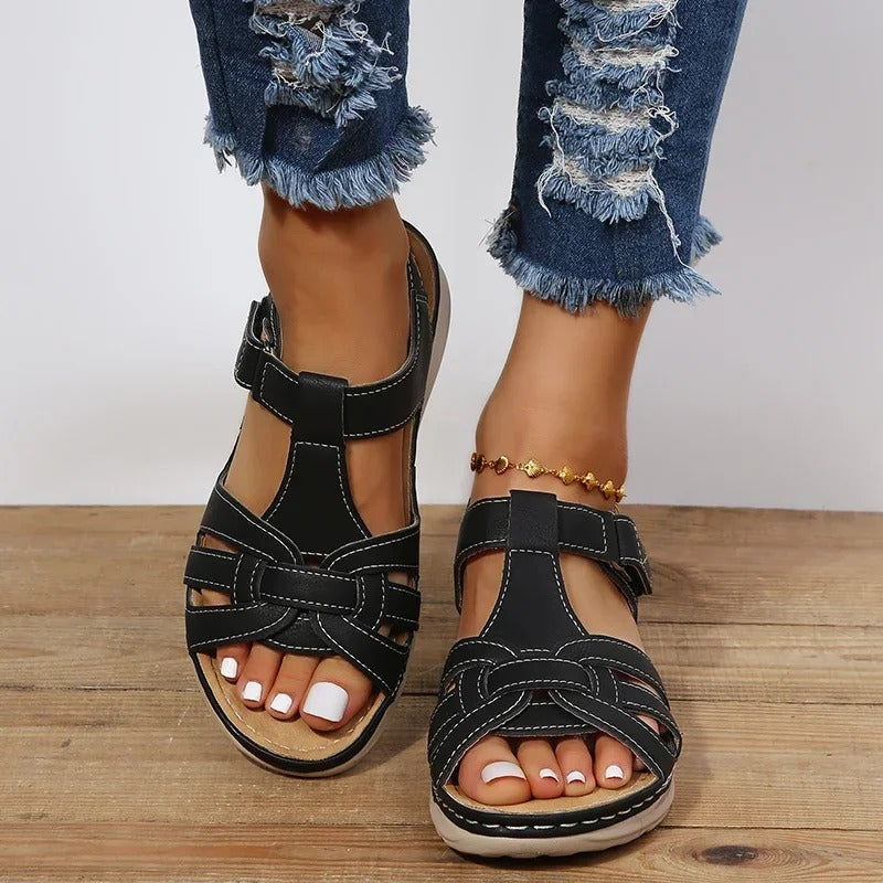 Women's Comfort Sandals with Soft Footbed – Black