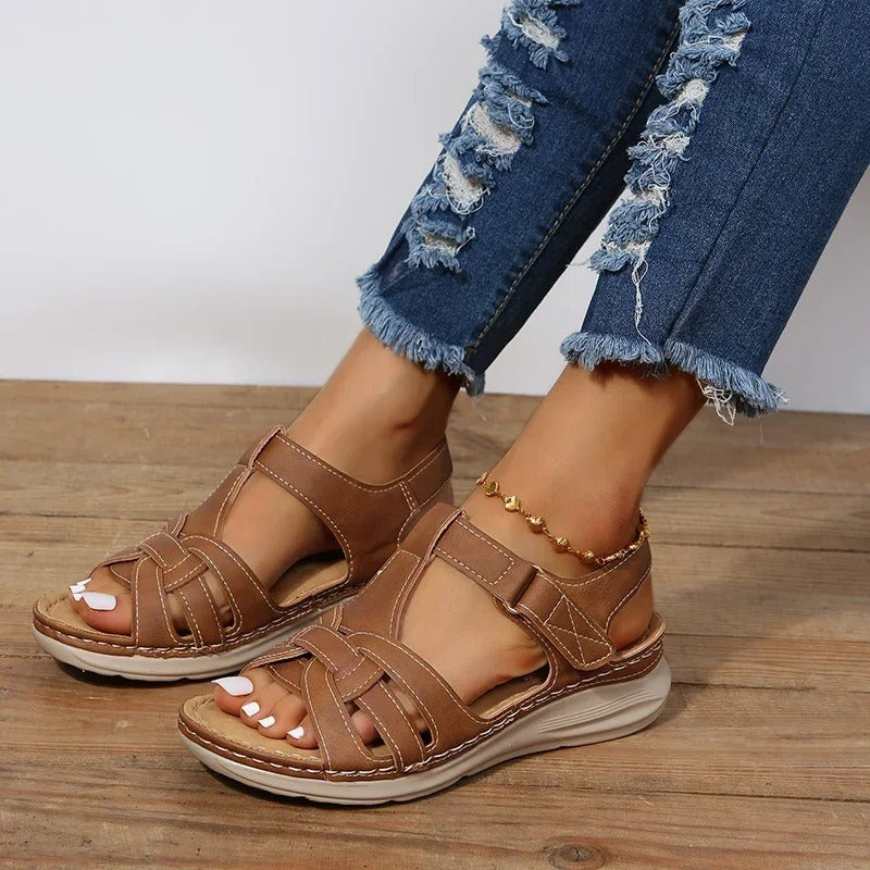 Women's Comfort Sandals with Soft Footbed