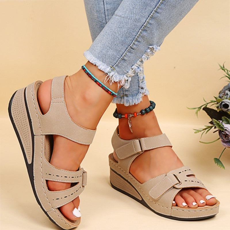Women's Comfort Sandals with an Elegant Design