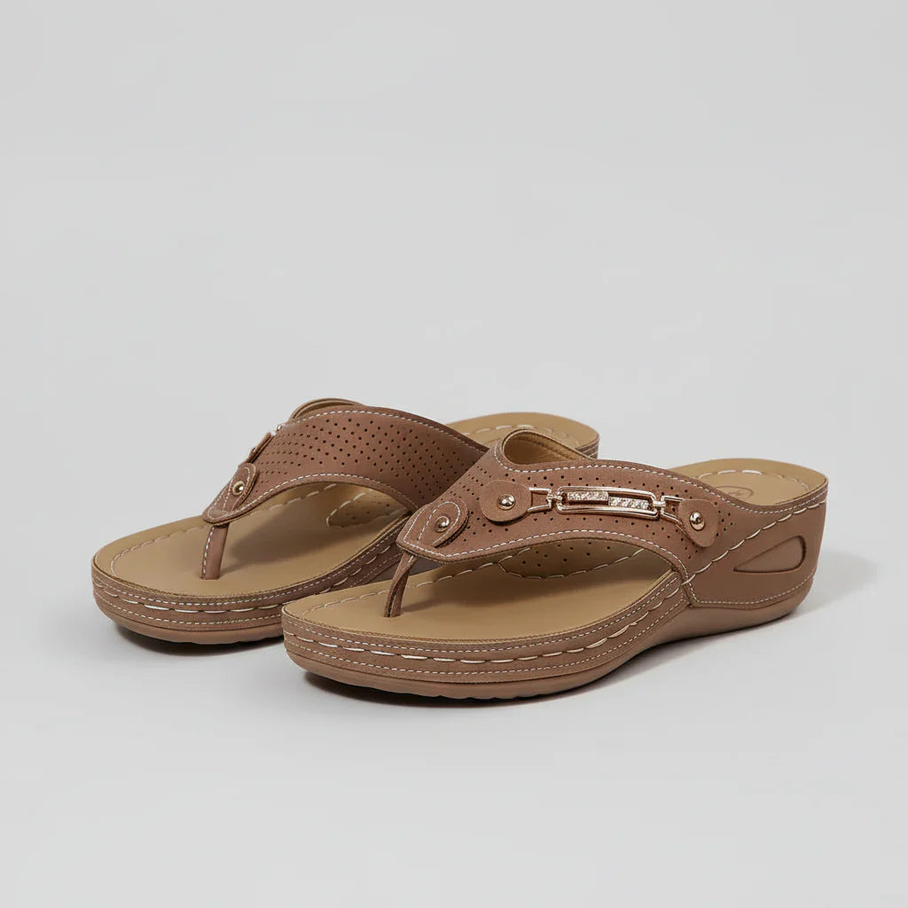 Women's Comfort Slides for Summer – Brown