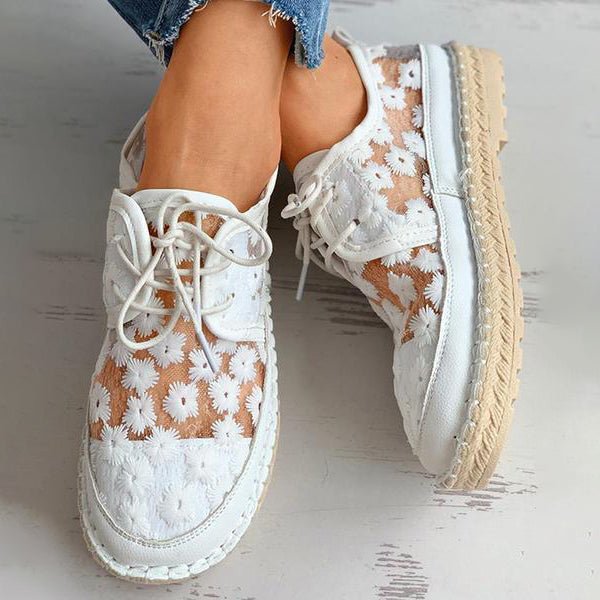 Women's Comfort Sneakers with Embroidery – Beige