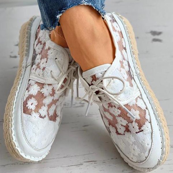 Women's Comfort Sneakers with Embroidery – Beige