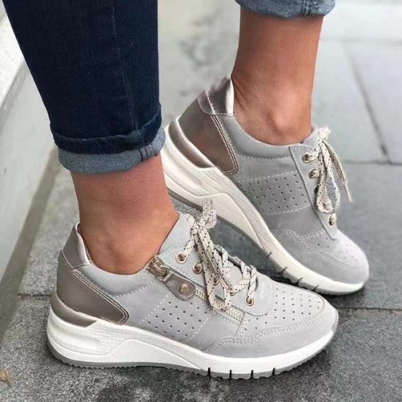 Women's Comfort Walking Shoes with Wide Toe – Grey