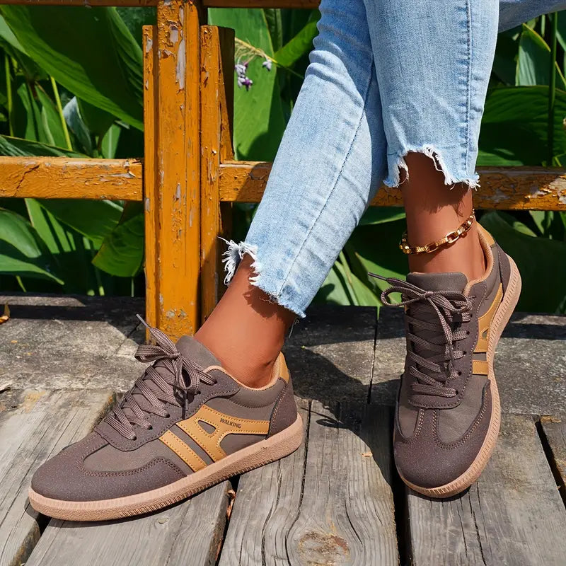 Women's Retro-Style Lace-Up Sneakers – Coffee