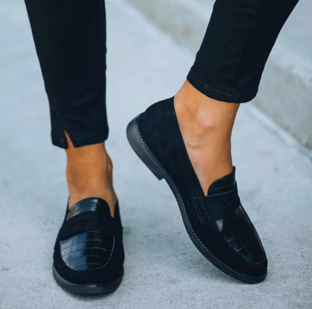 Women's Slip-On Loafers with Crocodile Print