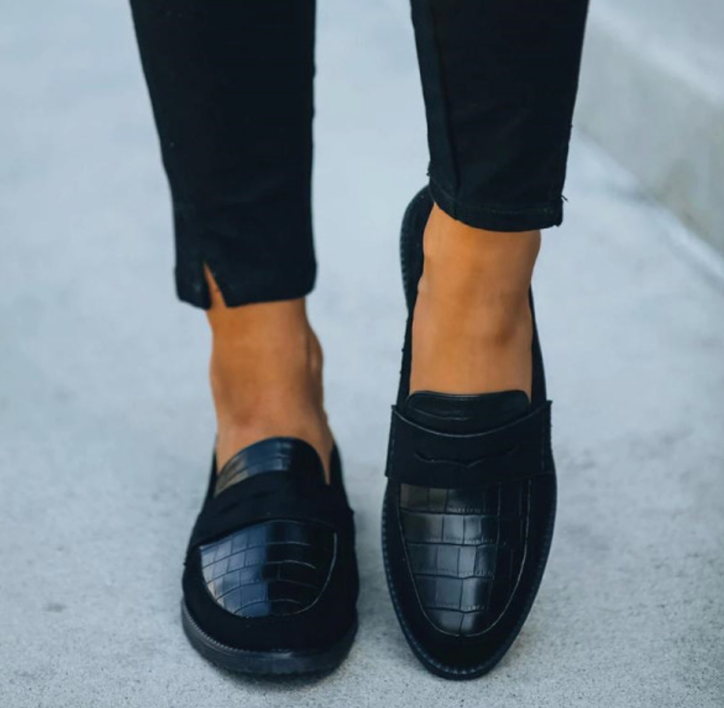 Women's Slip-On Loafers with Crocodile Print