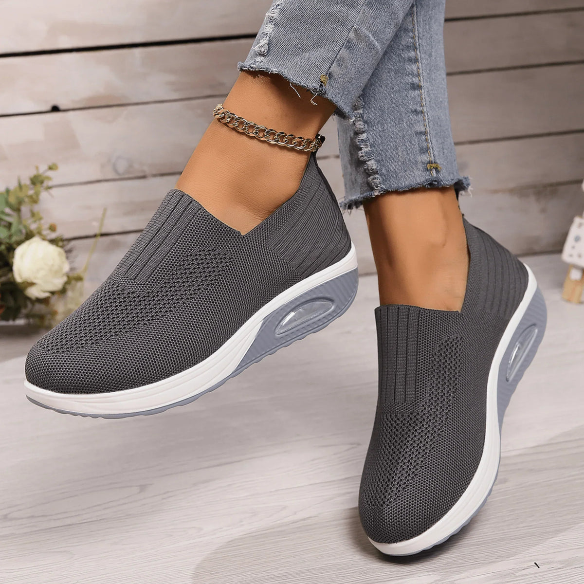 Women's Slip-On Sneakers, Breathable and Comfortable – Grey