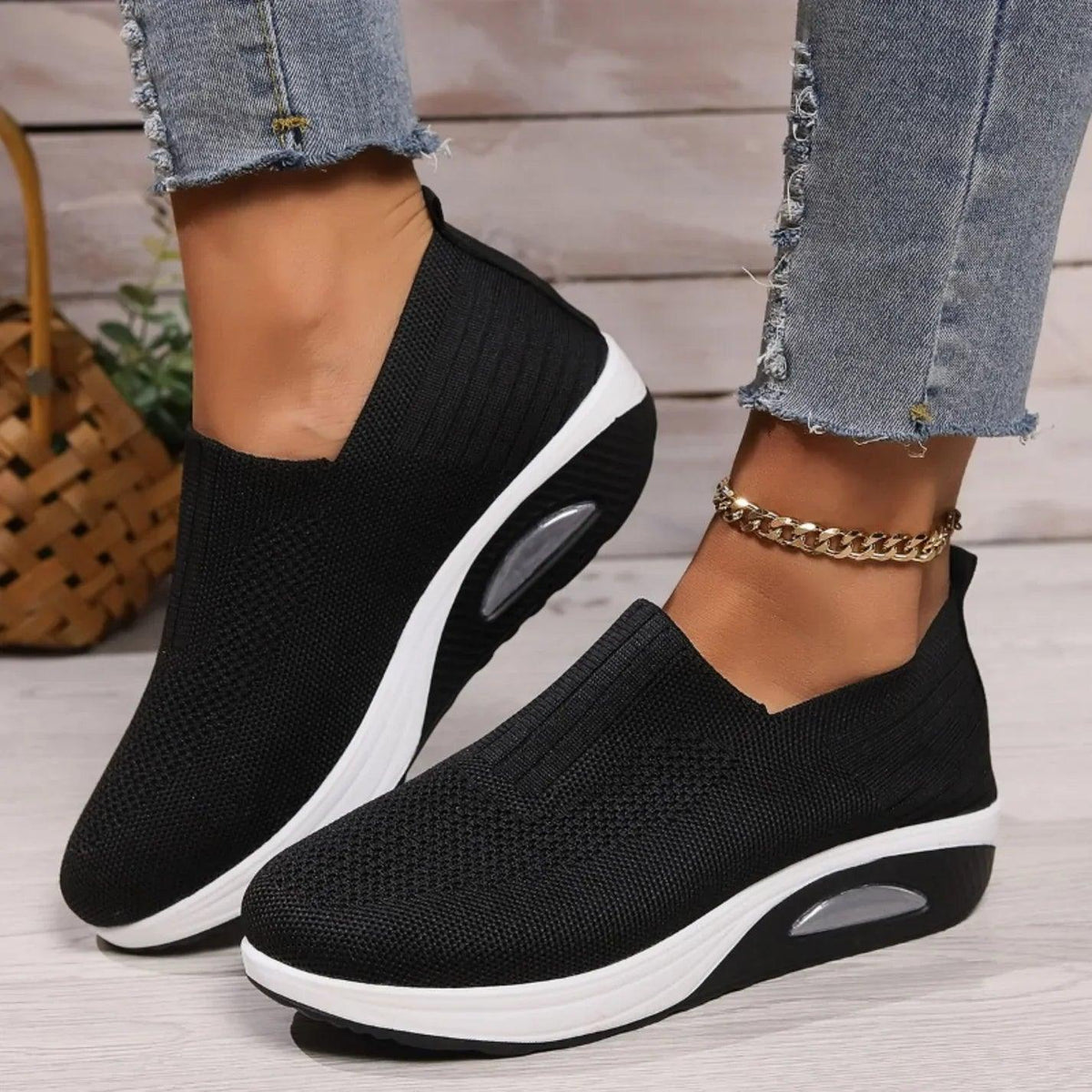 Women's Slip-On Sneakers, Breathable and Comfortable