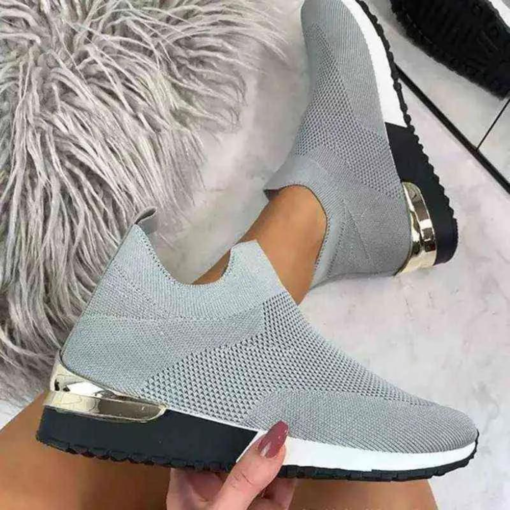 Women's Slip-On Sneakers in Breathable Mesh – Grey