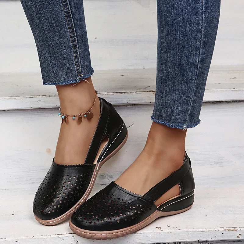 Women's Slip-On Wedge Sandals in Vintage Style