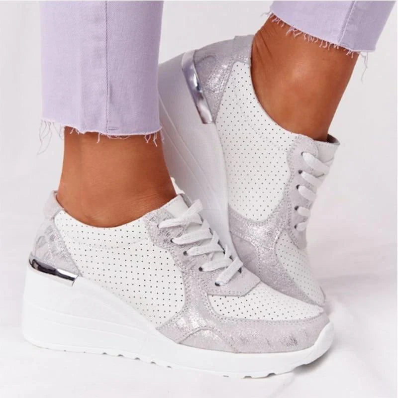 Women's Sneakers with Cushioning Air Sole – Gold