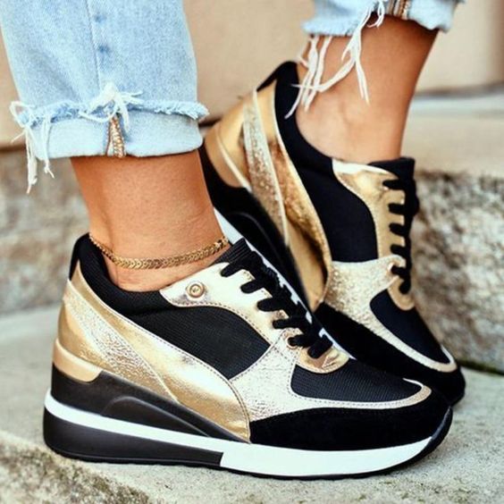 Women's Sneakers with Reinforced Sole – Black