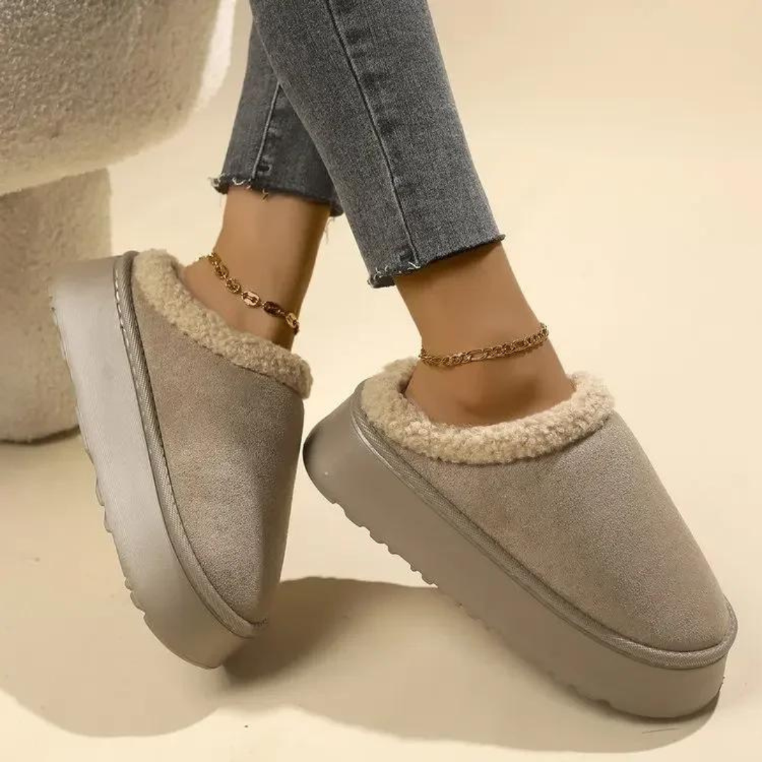 Women's Warm Slippers with Luxurious Lining – Warm Taupe