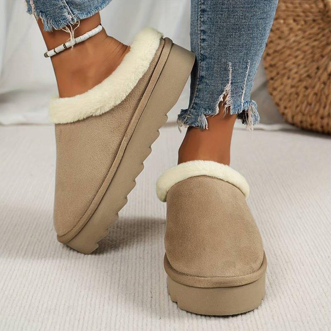 Women's Warm Slippers with Non-Slip Sole – Light Brown