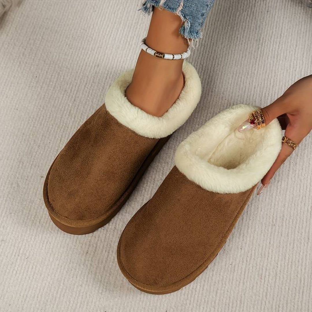 Women's Warm Slippers with a Sturdy Sole – Black